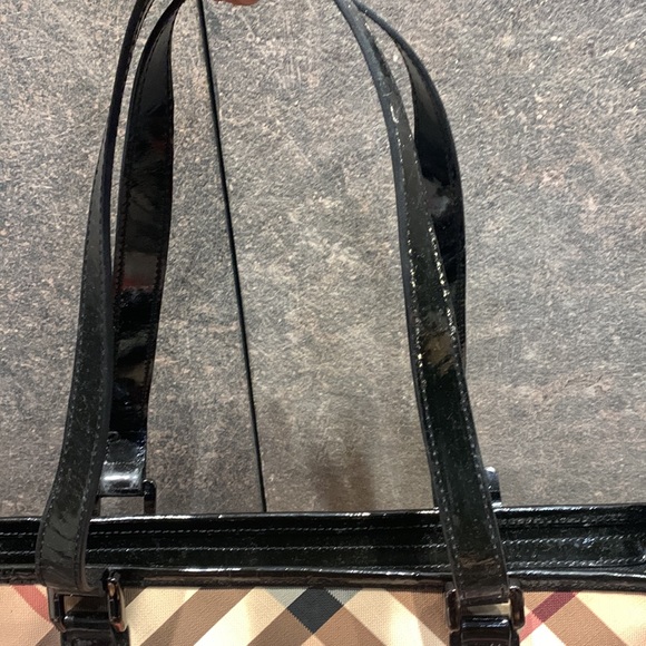 Authentic Burberry Bag in mint condition - Picture 3 of 10